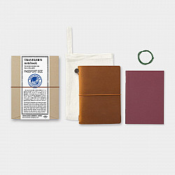 TRAVELER'S COMPANY Notitieboek Starter Kit - Passport Size - Camel